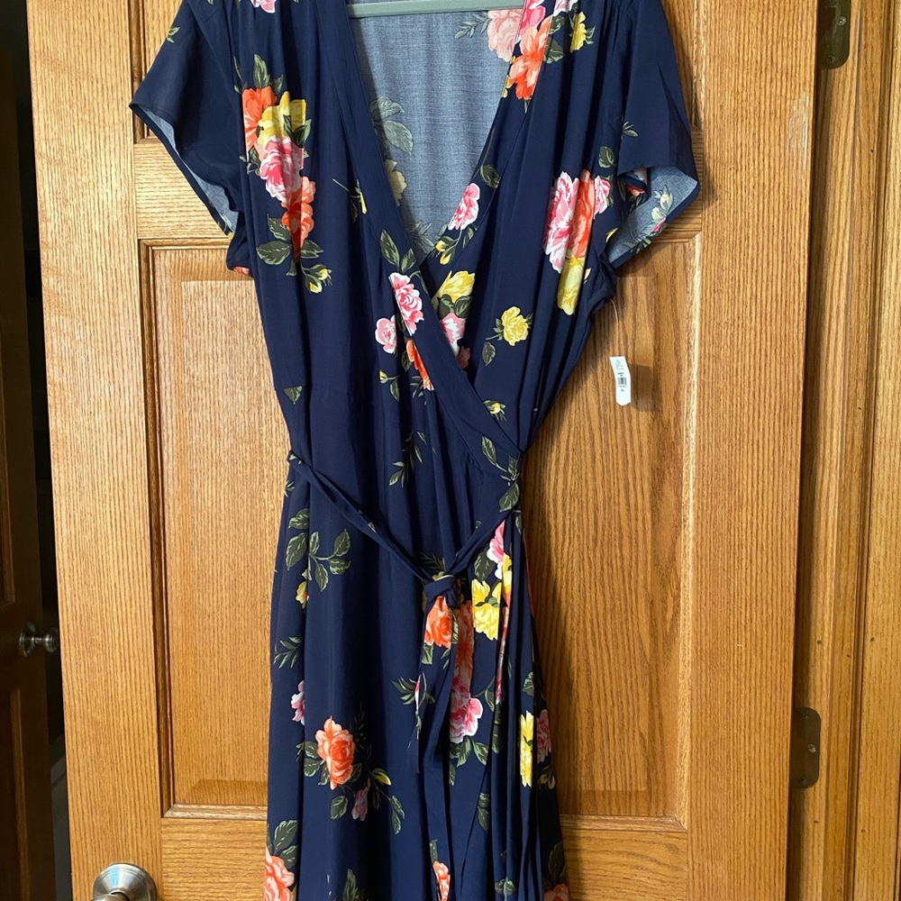 Floral Old Navy Wrap Dress NWT